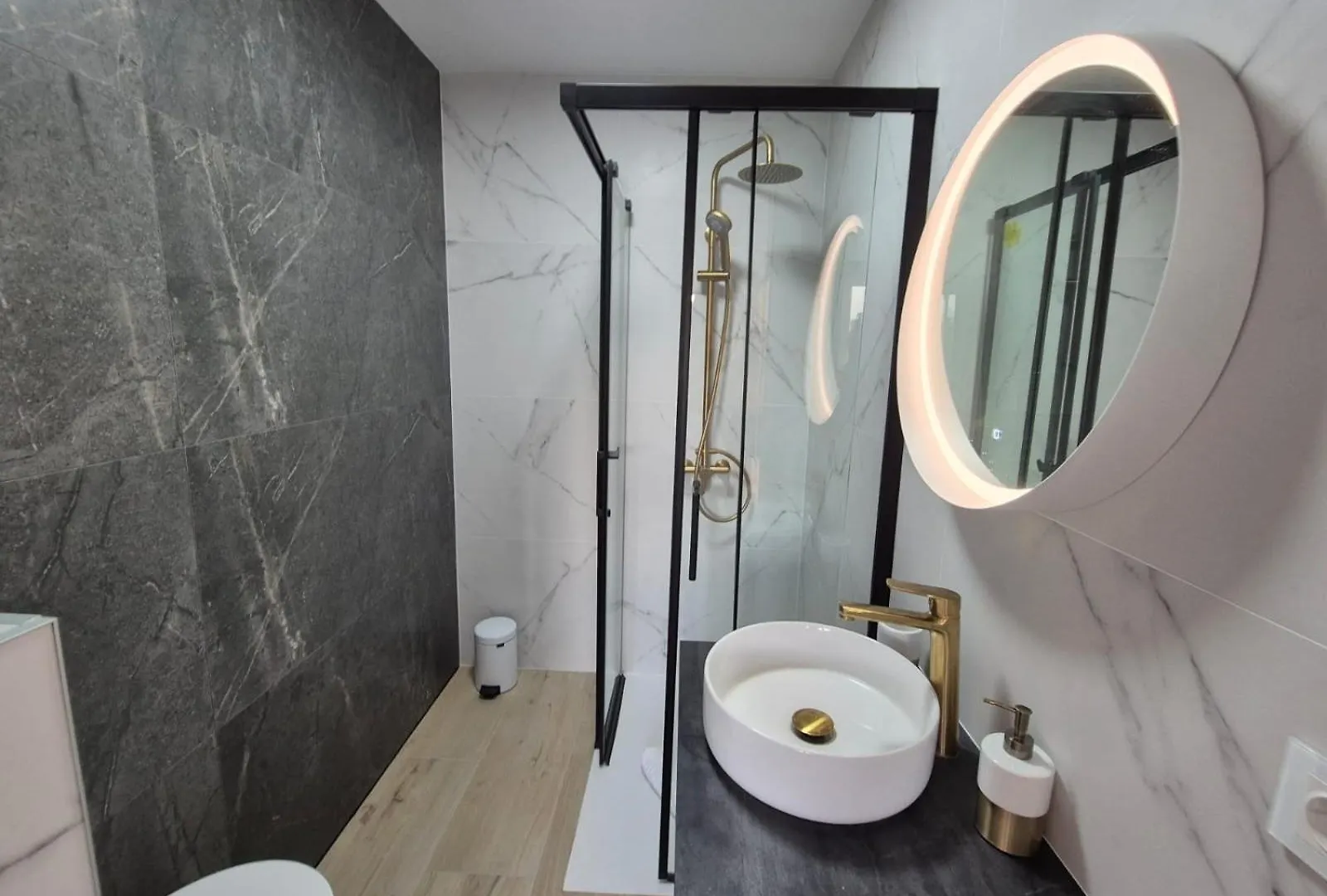 Apartment Sunriser Playa Del Cristo Estepona