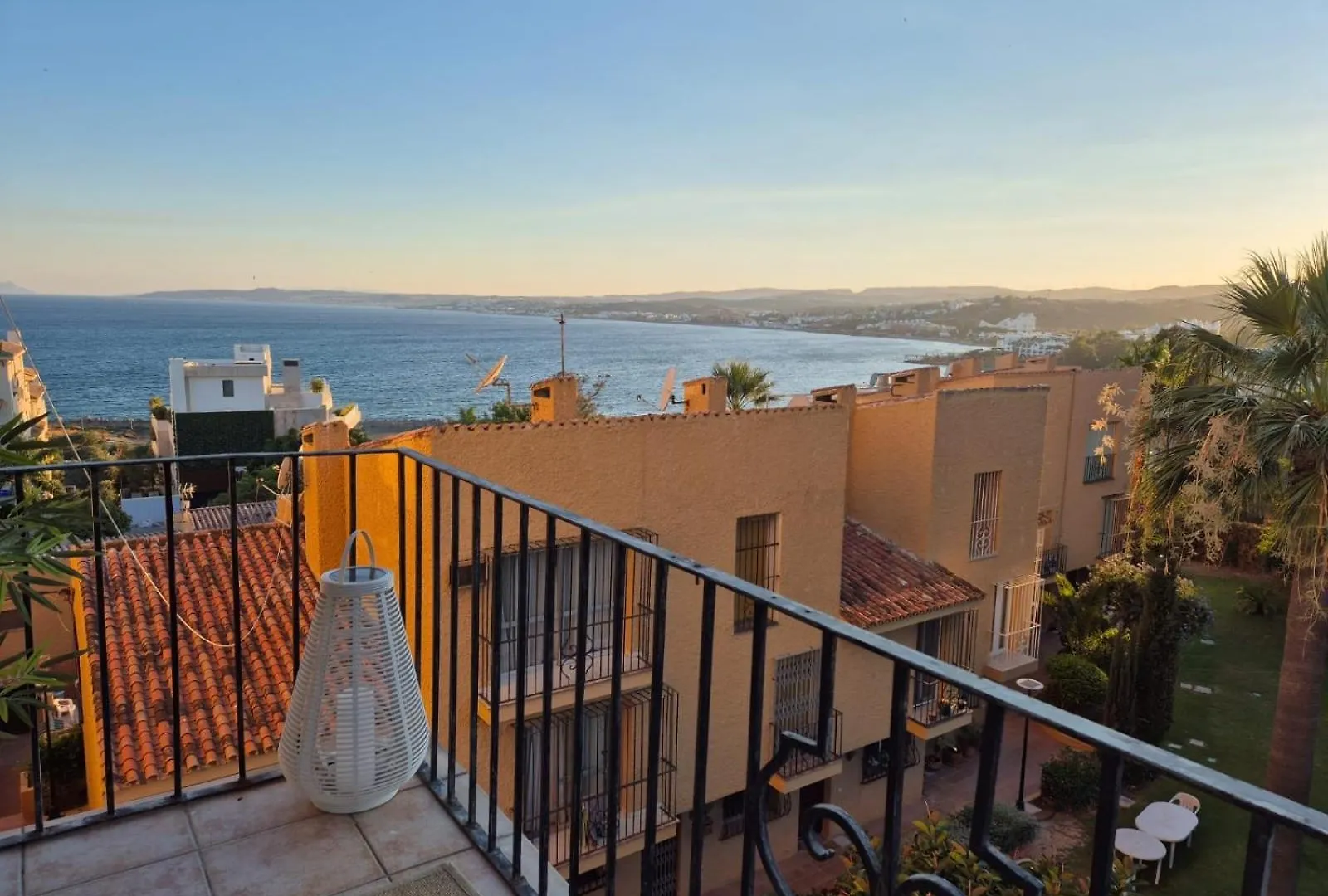 Apartment Sunriser Playa Del Cristo Estepona